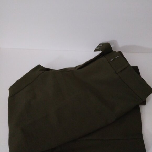 Liz Claiborne Olive Ankle Pants - Picture 11 of 12